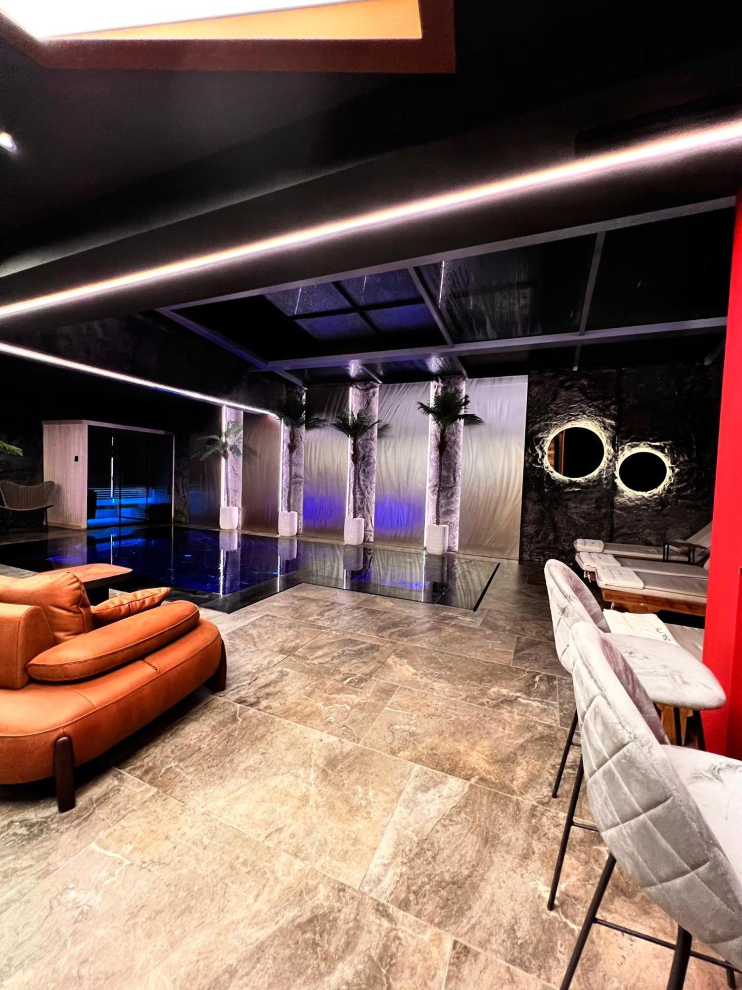 Motel Villa Princi Kosovo Polje Esterno foto